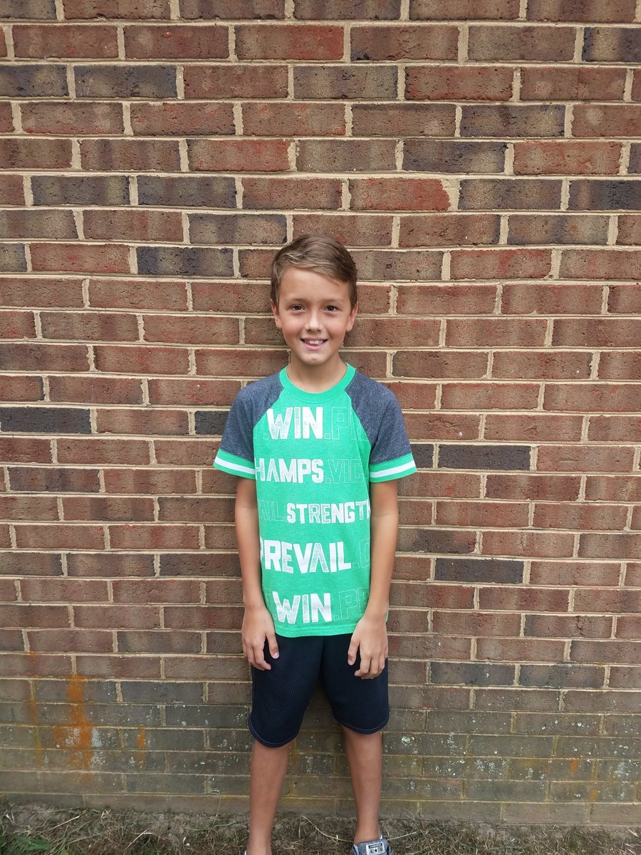 This is a shout out to our graduating Panther, Riley! He is recognized for his charisma and amazing work ethic! We are so proud of you and wish you the best of luck in 6th grade!
Love, 
Teachers and staff of
<a href="/HardingAvenue/">Harding Avenue Elem</a>