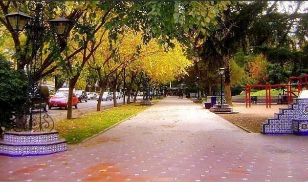 CONICETMendoza's tweet photo. Estrés en cuarentena. Uso de espacios vegetados y paseos virtuales en la ciudad-oasis de Mendoza
Investigadores del #INAHE proponen alternativas para luchar contra el estrés en tiempos de cuarentena y teletrabajo.
Leé el informe acá 👉 https://t.co/bf2URTWozE https://t.co/OsprN0IhbD