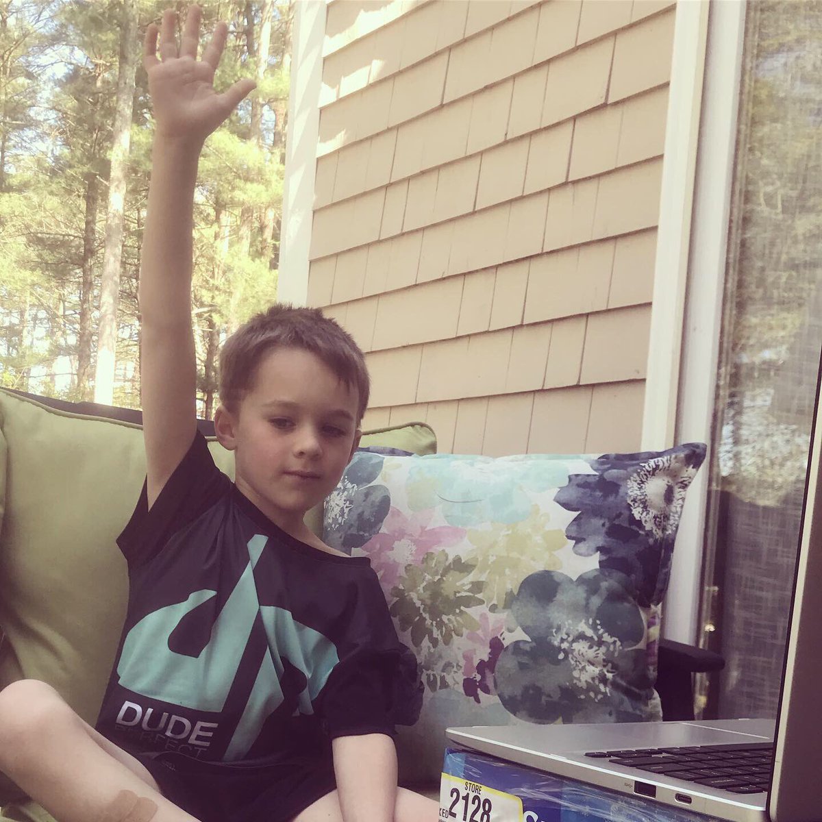 KristinMarani's tweet image. Viewing this experience from both sides of the screen. #learningin2020