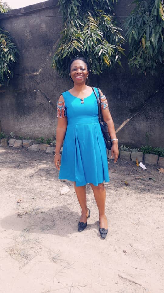 nguedia_vanelle's tweet photo. Je ne mets jamais de pagne😅sauf en foulard. Du coup j’ai pris une photo de maman 🥺

Svp aidez moi à gagner ça pour bae🥺🙏🏾 il le mérite tellement.

@Urmella_Onana @MPrettyshy @natasha_beku @frank_boert @Ken_Michel_  @Roro_tsob141 https://t.co/ChKmDE5g3A