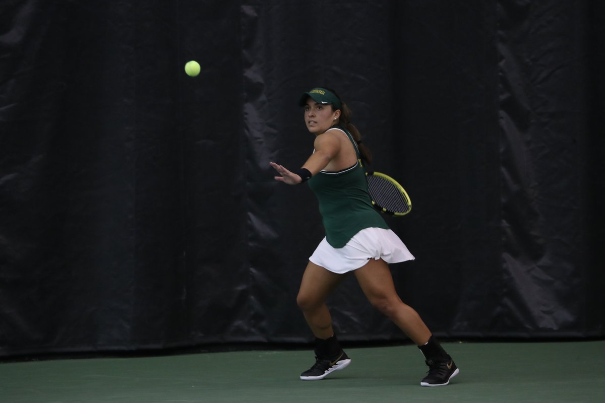 BaylorWTennis's tweet photo. We are so excited to have @jessicajphg come #BackToBaylor - @ViewFromHill writes more about her opportunity to come back.
https://t.co/G9ZoAF9W4W
#SicEm https://t.co/hB6gDqowyV