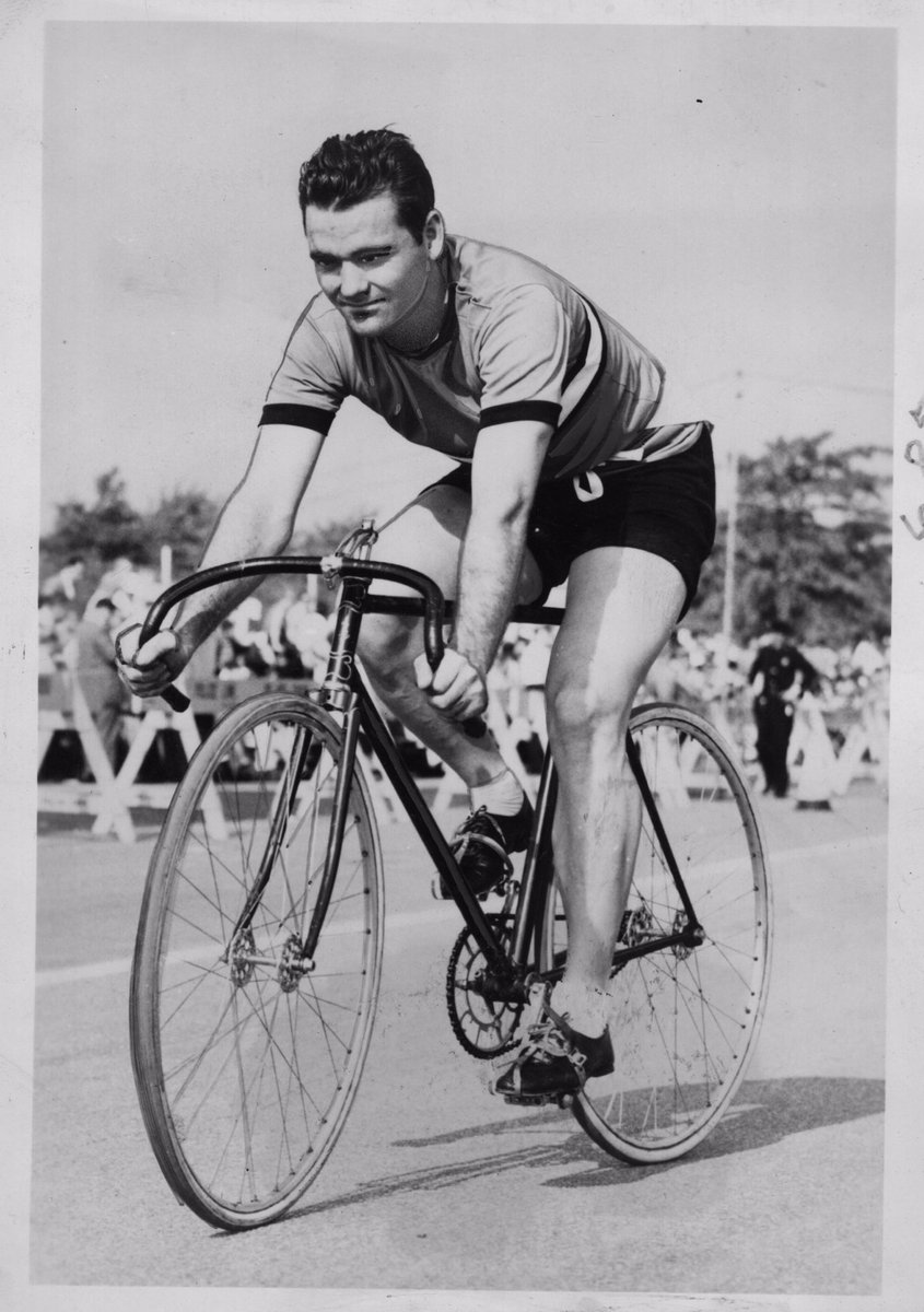USBHOF's tweet photo. We're proud to bring you this excerpt from “Hearts of Lions: The History of American Bicycle Racing” By #USBHOF trustee Peter Joffre Nye
SECOND EDITION
WHEN AMERICAN CYCLING WAS DISNEY LAND
“The past is never dead. It isn’t even past.”
—William Faulkner
https://t.co/EG3zRZr54j https://t.co/RtEgA31sY1