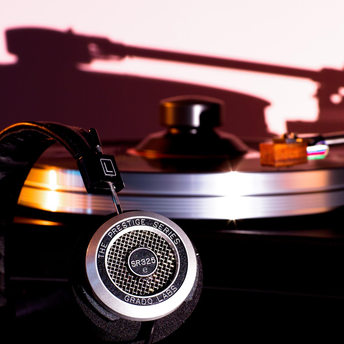 4_ears's tweet photo. The @Grado SR325e headphone, rated #1 by the leading consumer reporting publication!
Be Safe, Stay Healthy and Enjoy the Music...
Grado - Truly the World's Finest since 1953!
#audio #music #audiophile #gradoheadphones #grado #headphones #bluetooth #openback #sr325e https://t.co/I5BeZS4VcE