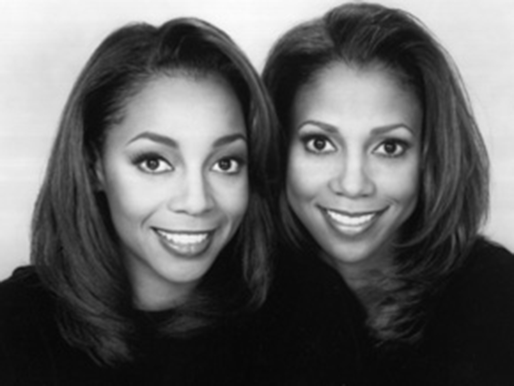 It's crazy to me that Holly Robinson Peete and Terry Ellis look so much alike but aren't related in any way.