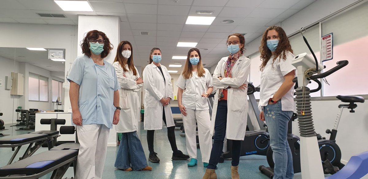 almucastro01's tweet photo. Después de 2 meses sin vernos, nos volvemos a reunir el equipo de #RhCardiaca del #hospitallapaz para organizar la nueva estructura adaptada a la era #PostCovid19 https://t.co/GaIN4zqiPW