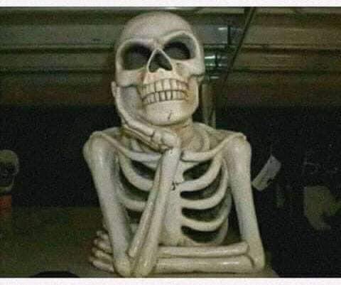 Shkhncls's tweet photo. Me waiting for normal days to come https://t.co/27lA06Hgz9