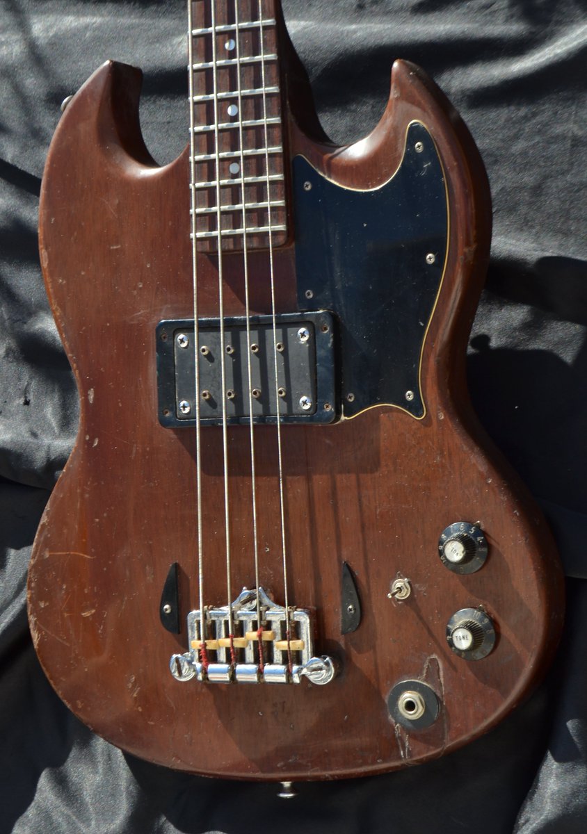 tonetweeter's tweet photo. 1970s Gibson EBO , a true road worn relic .. Looks great ands sounds even better. £995 #Gibsonebo #relicbass https://t.co/NvdHukjvn5