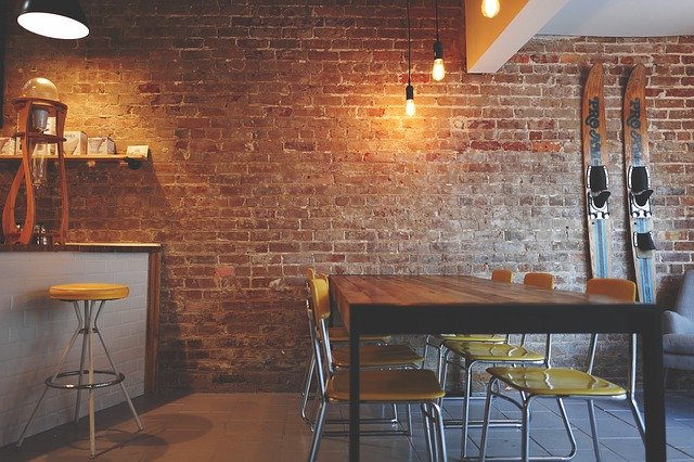 In the post COVID era, hand sanitizer should be readily available at multiple touchpoints within the restaurant. We can help. ow.ly/82oi50zB2L2
.
.
.
#handsanitizer #covid #restaurant #coffeeshop #restaurant #smallbusiness #reopening #beverageindustry #foodservice