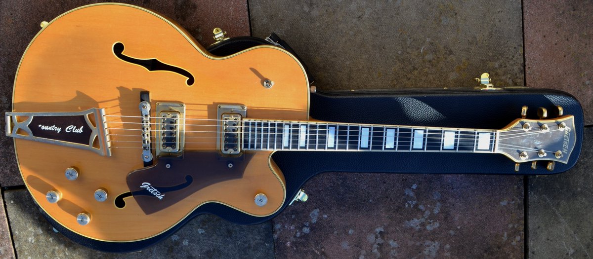 tonetweeter's tweet photo. 70s Gretsch Country Gent Semi Acoustic . Why buy a reissue when you can have the real thing ... Stunning guitar and all original £2250 #gretsch #gretschcountrygent https://t.co/GOQMSXs2oU