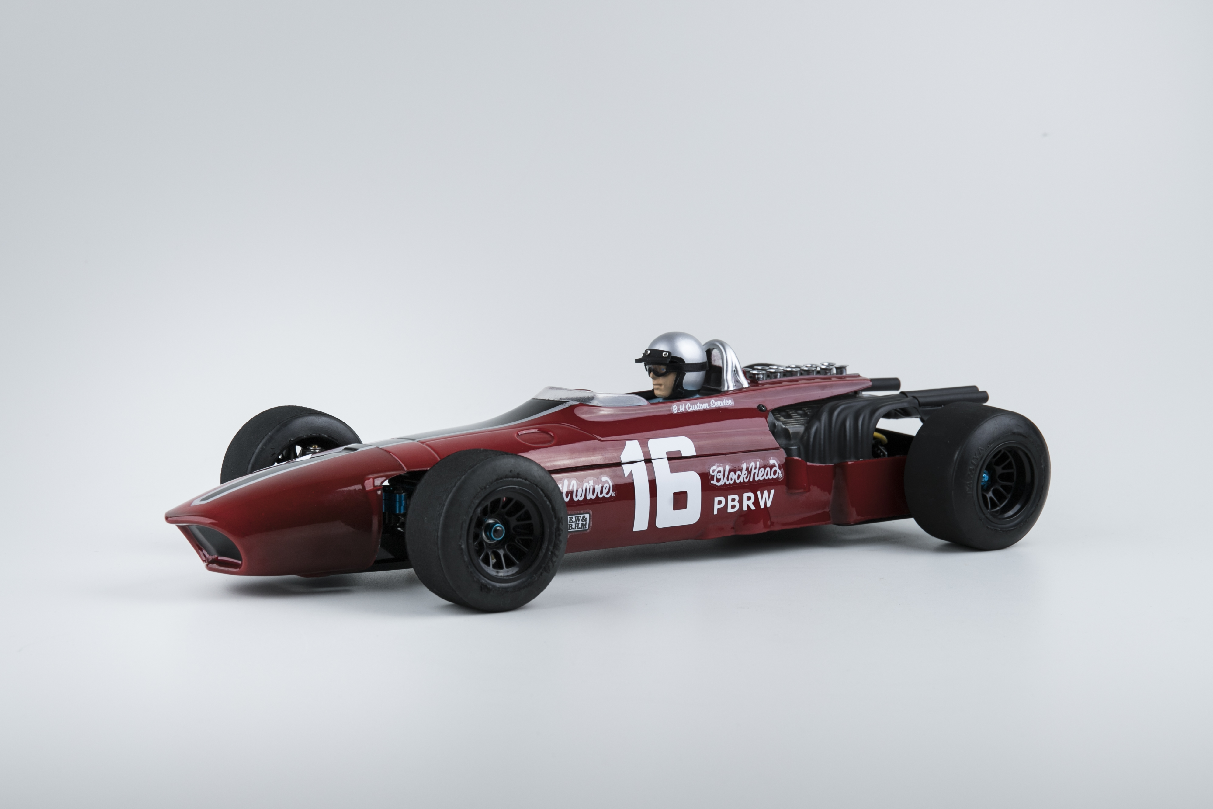 スロットカー　REPROTEC葉巻型F1 リカラー・リペイント スロットカーREPROTEC葉巻型F1 リカラー・リペイント