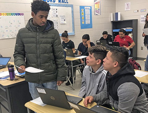 fcpsnews's tweet photo. South Lakes HS students created tech tutorials in English, Spanish to help ESOL students master online tools, supporting distance learning.  https://t.co/cLi3tBUkfs https://t.co/cLB52Nh7H6