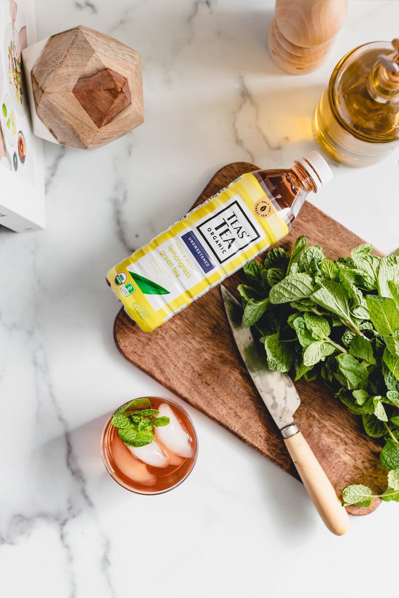 teastea's tweet photo. Sipping antioxidant-rich Teas’ Tea throughout the day has been keeping us happy and hydrated. Try adding fresh mint as a garnish for a refreshing kick. #tastefullyless #teastea #greentea https://t.co/z5qOEoDNI4
