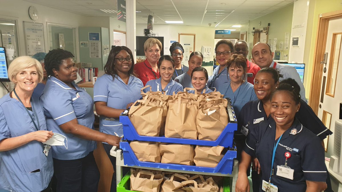 croydonhealth's tweet photo. Afternoon tea deliveries to our brilliant staff in hospital and the community. To help them celebrate #InternationalNursesDay … not that they need any encouragement! Thank you to nurses here and everywhere. You make the biggest difference to our lives. #TeamCroydon❤️ https://t.co/Nhqi5gaEm6