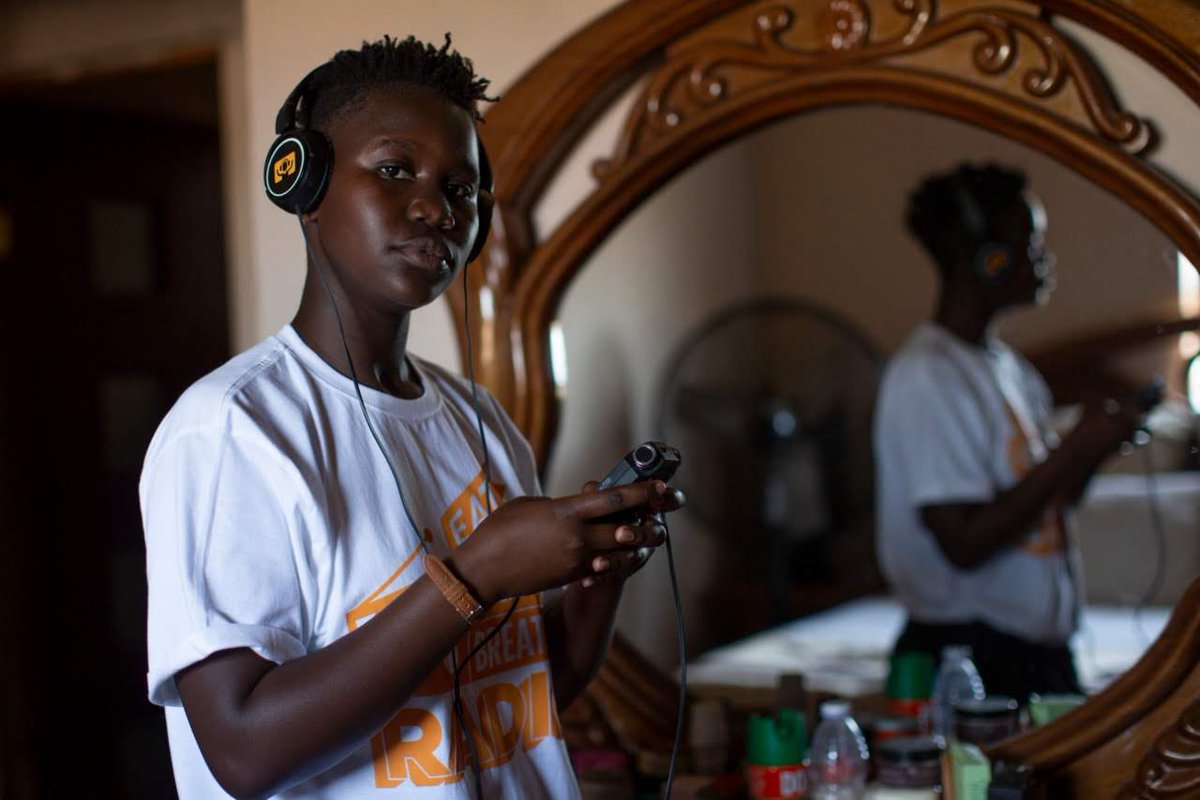 VibefmVY's tweet photo. Like other journalists around the world, many public radio reporters, producers and editors are working from home these days, turning kitchens and living rooms into impromptu news bureaus and closets and blankets into recording studios. https://t.co/cLoGJcLi0B