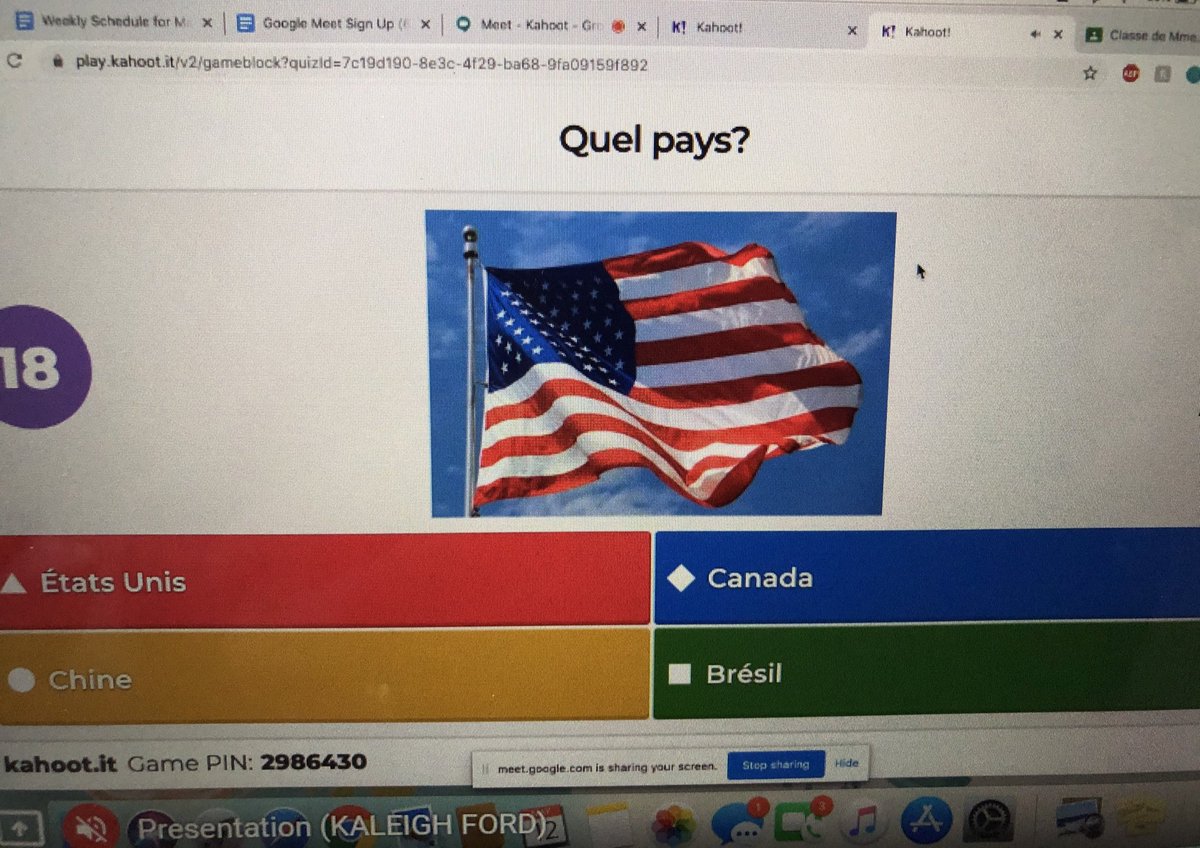 JuliePayettePS's tweet photo. Our Grade 6 students engaged in distance learning....using Kahoot! Thanks Mme Ford! #Durhamdsb https://t.co/bnvlDIuK8I