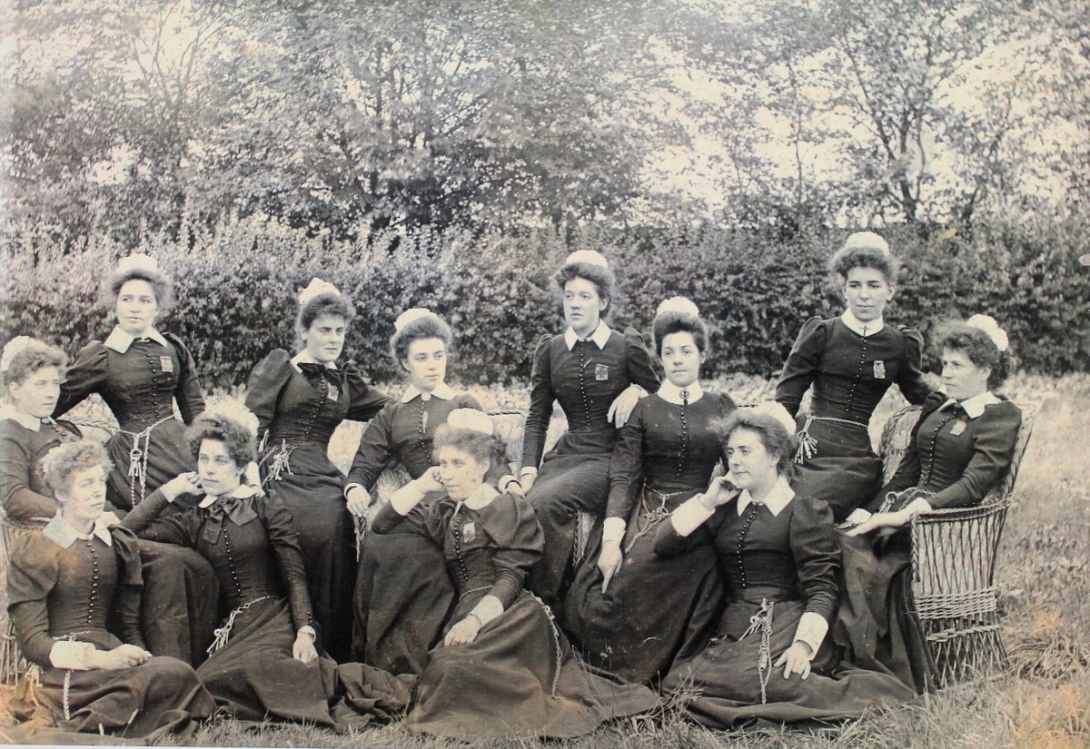 Nurses at the West Riding Asylum c .1890. #InternationalDayoftheNurse  #MuseumFromHome  @allofusinmind