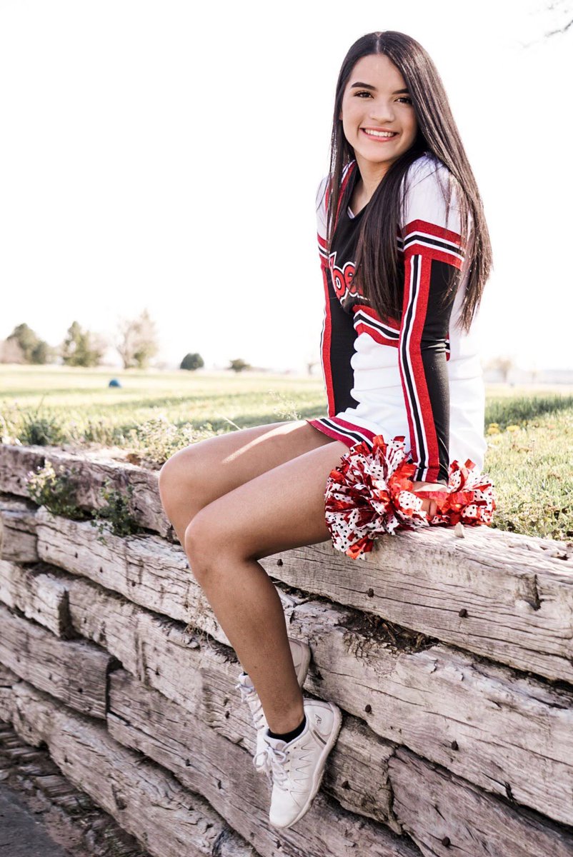 Redskin_Cheer's tweet photo. Alexa Puerto is one of our recipients for Most Dedicated this season. She has cheered two years &amp; is proof that hard work &amp; a good attitude go a long way. She stepped in this year &amp; learned a new stunt position for travel team. We ❤️ her &amp; her “team first” stance @_aleexxaa4 https://t.co/FzjtMHGZaQ