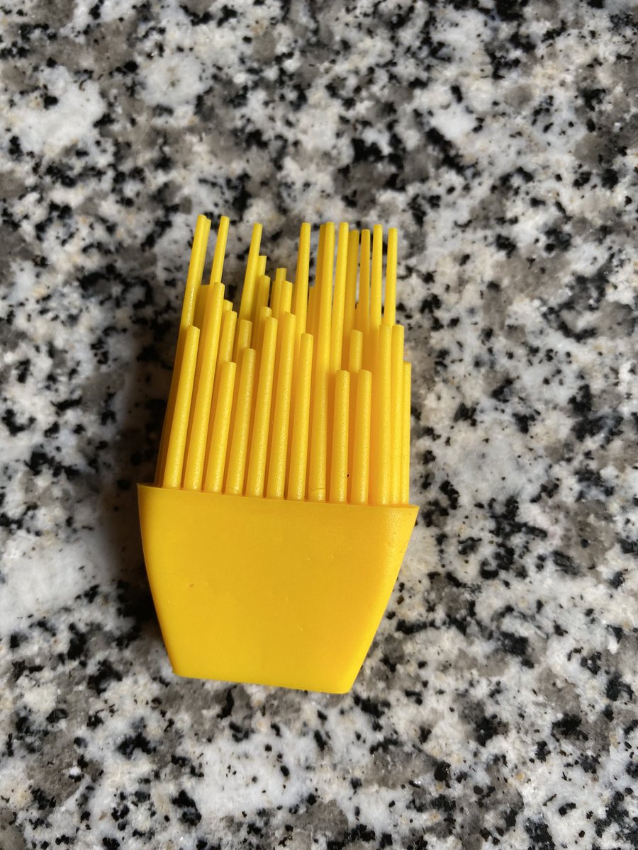 Queen Amann Chose Incongrue Que Mon Chat A Mange Et Qui Va Probablement Etre Vomi Dans Les Prochaines Heure Un Pinceau A Patisserie En Silicone T Co U39ic6vzwd Queen Amann Chose Incongrue Que Mon Chat A Mange Et Qui Va Probablement Etre Vomi Dans Les Prochaines Heure Un Pinceau A Patisserie En Silicone T Co U39ic6vzwd