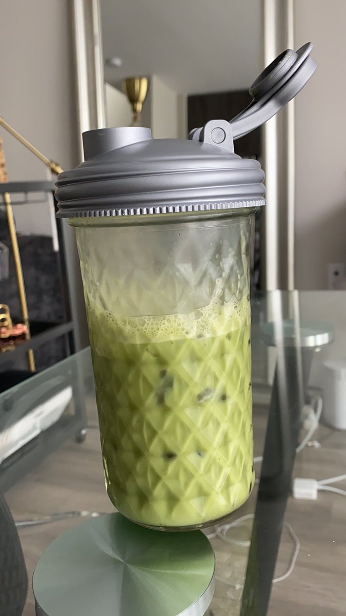 cecilegbrown's tweet photo. What are you drinking in quarantine? I’ve been making shaken iced matcha latte’s with unsweetened almond milk. My new love language. Also the @MasonJarsMP recap pour lid is life! 😋😋😋 #ReUse #ZeroWaste https://t.co/APNafb90GL