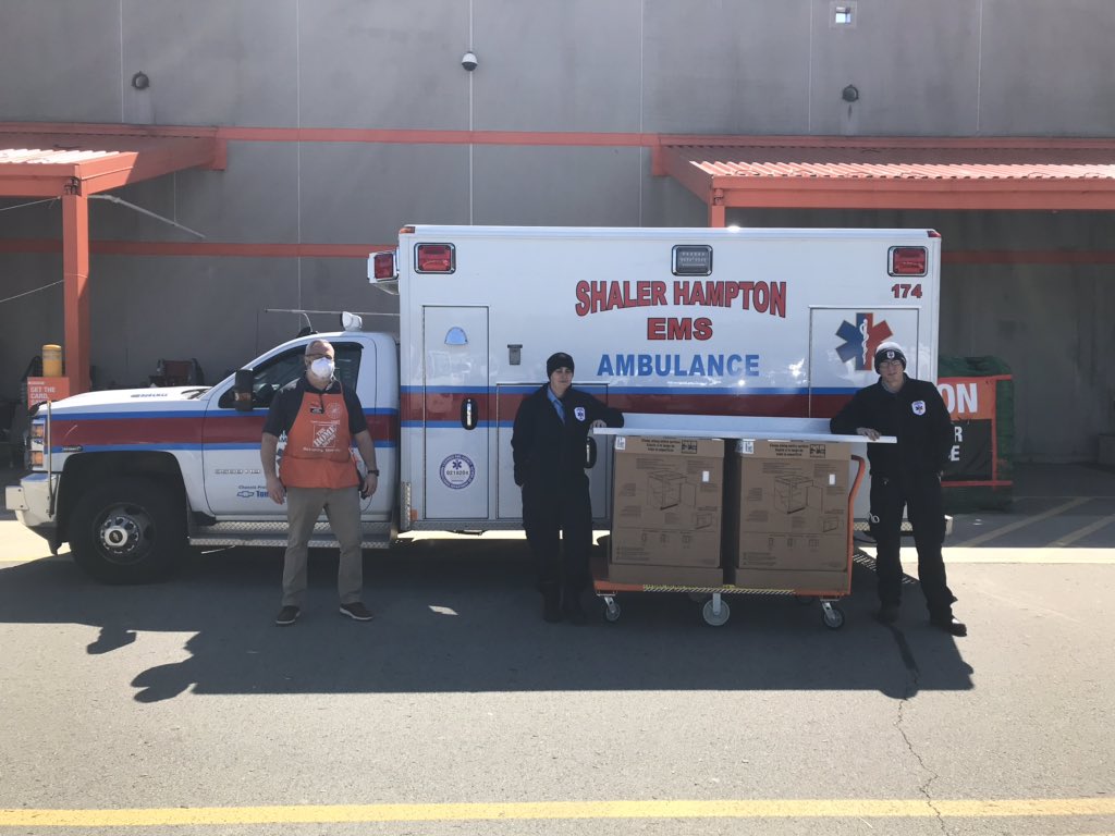 Helping our local EMS on a PPE station donation! <a href="/thebeardedmason/">Tom Mason</a> <a href="/TylerHage/">Tyler Hage</a> <a href="/arossi6184/">Amy Rossi</a> <a href="/VicRangel2/">Vic Rangel</a>
