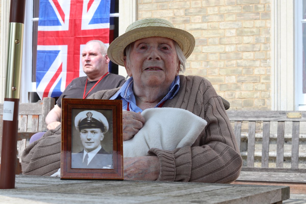 thermbi's tweet photo. Residents and staff in all homes enjoyed celebrating #VEDay with garden parties complete with buffet and cakes. 

Everyone joined in with the nation singing “We’ll Meet Again” by Vera Lynn. 

#VEDay #VEDay75  #lestweforget #VEDay2020 https://t.co/i784FEqmO7