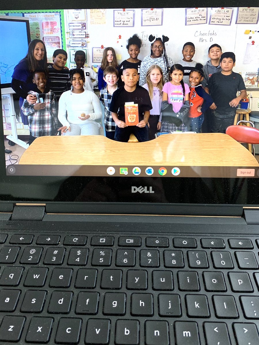 Runfreenow1's tweet photo. #Room31 #ABCCountdown Action Hero Day. My students are my heroes! They are courageous, flexible, strong, and brave during this scary times of our daily life.  They are my heroes.  I am wearing my kid cape, my student hat, and my scared kids shirt @JJESOwls https://t.co/ZXqSCYmvIq