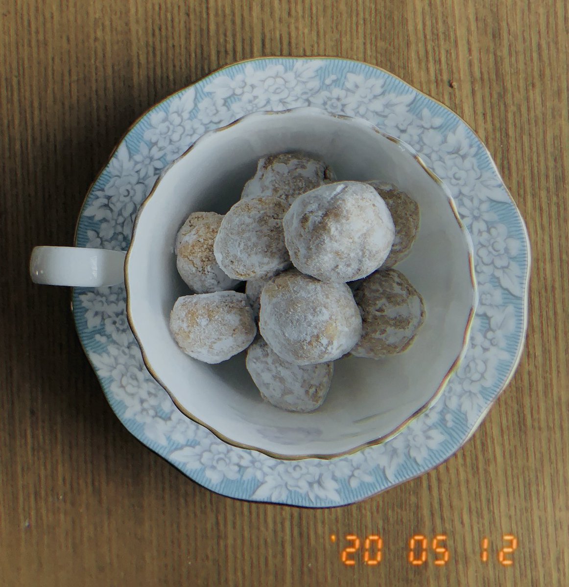Sin0228fish's tweet photo. きなこスノーボールクッキーﾂｸｯﾀｰ

#お菓子作り https://t.co/yEsOZw9Wog