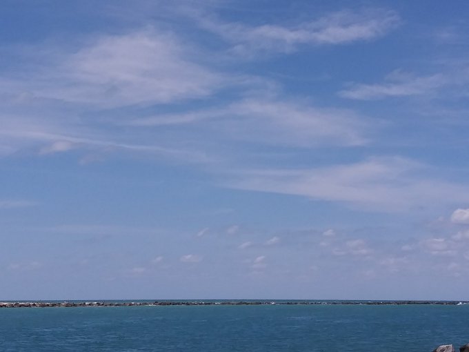 Gorgeous day 🌴🌞 #Sunnyside #Southside #tuesdayvibes #fishing #funinthesun #SocialDistancing #simplepleasures<a href="/tag/sunnyside"class="tags">#Sunnyside</a><a href="/tag/southside"class="tags">#Southside</a><a href="/tag/tuesdayvibes"class="tags">#tuesdayvibes</a><a href="/tag/sunshine"class="tags"><span>#sunshine</span></a><a href="/tag/yesplease"class="tags"><span>#yesplease</span></a><a href="/tag/blueskies"class="tags"><span>#blueskies</span></a><a href="/tag/funinthesun"class="tags"><span>#funinthesun</span></a><a href="/tag/fishing"class="tags"><span>#fishing</span></a>