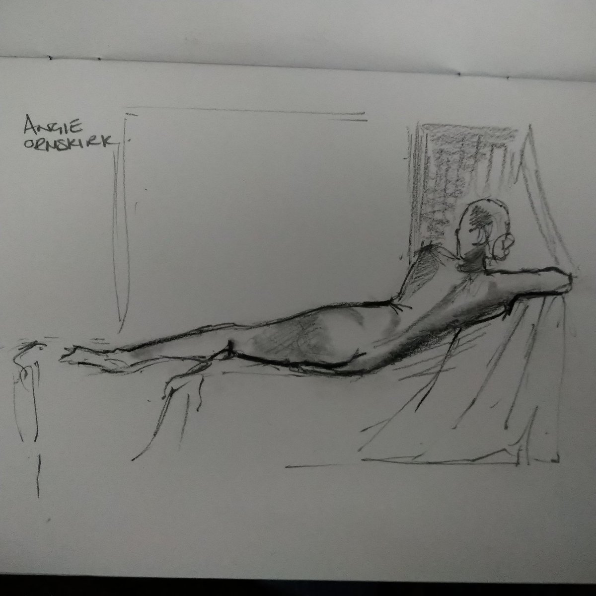 AngieThompson39's tweet photo. #LifeDrawingLive https://t.co/ZfqMCushBf