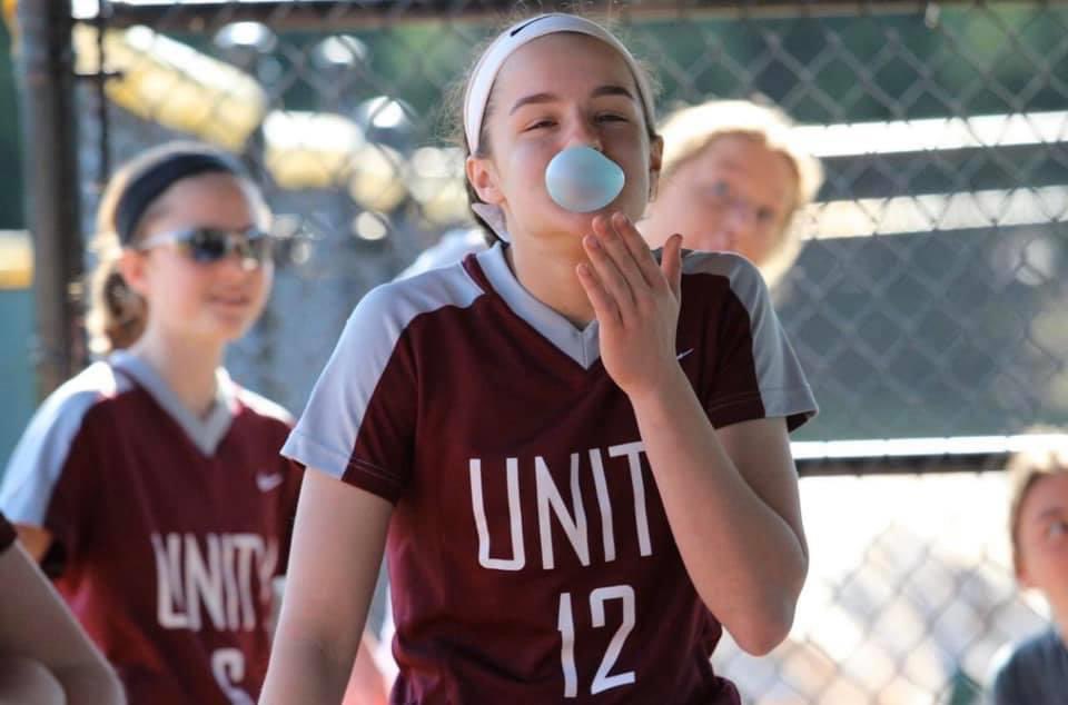 UHSRocketsSB's tweet photo. EK is from Philo, IL. She is also a standout 🏀 player. During her senior season she broke the ALL-TINE scoring record that was held by former NBA star, Brian Cardinal. Oh, and she’s also going pro in bubble gum blowing. #multisporter https://t.co/Al5QDVpVBv
