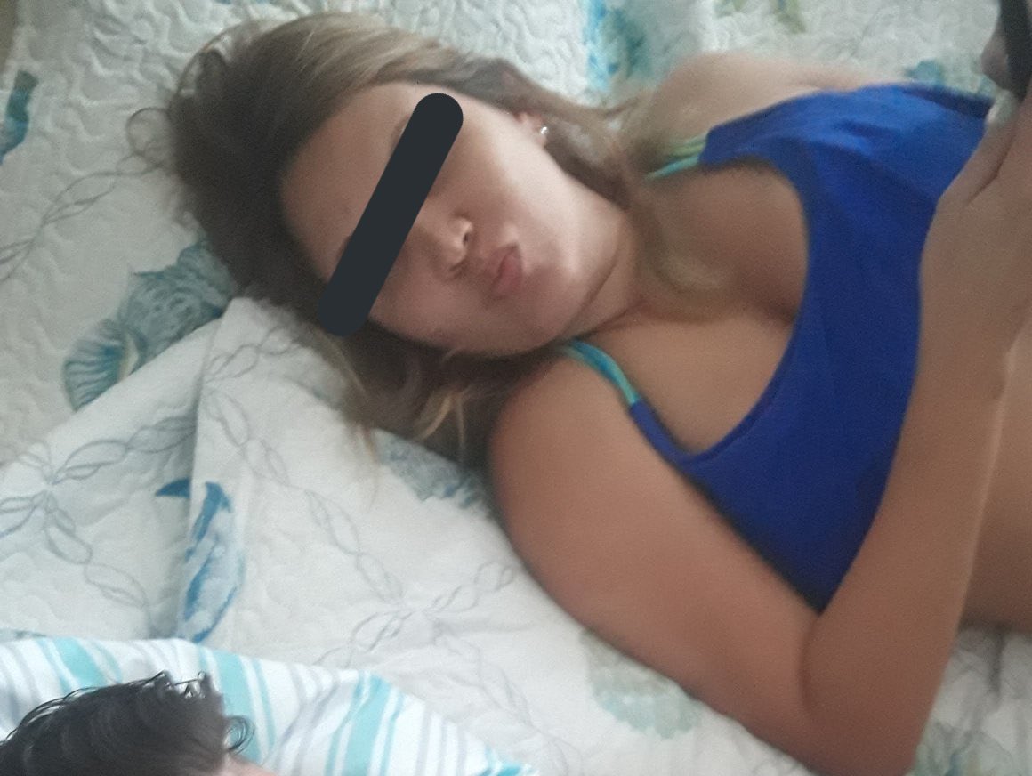 EdaYlma12's tweet photo. Üyemizin eşi part son seviyorum sizi Canlarım beni seviyorsanız bol bol rt yapın https://t.co/3OJukumZUr