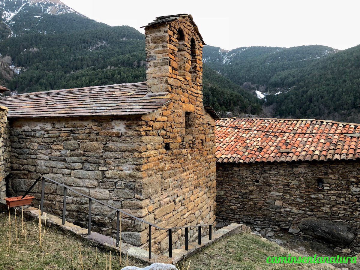 caminsnatura's tweet photo. 🔴 NOU AL BLOG
Us proposem un viatge incomplet per esglésies de l’#AltaRibagorça i el #PallarsSobirà: #Iran, #GerriDeLaSal, #Son, #Sorpe, #Isavarre, #EsterriDÀneu, #Altron, #Sorre, #Bernui i #Saurí. https://t.co/xKbVhhGXLN https://t.co/rmJAyPJ44e