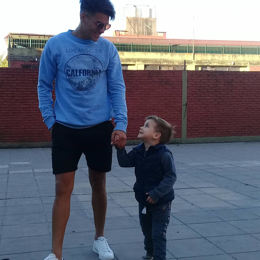 rugbier_player's tweet photo. Como poder explicartelo... el amor de un padre a un hijo, no se puede comparar!!! https://t.co/sn66MtTGMT