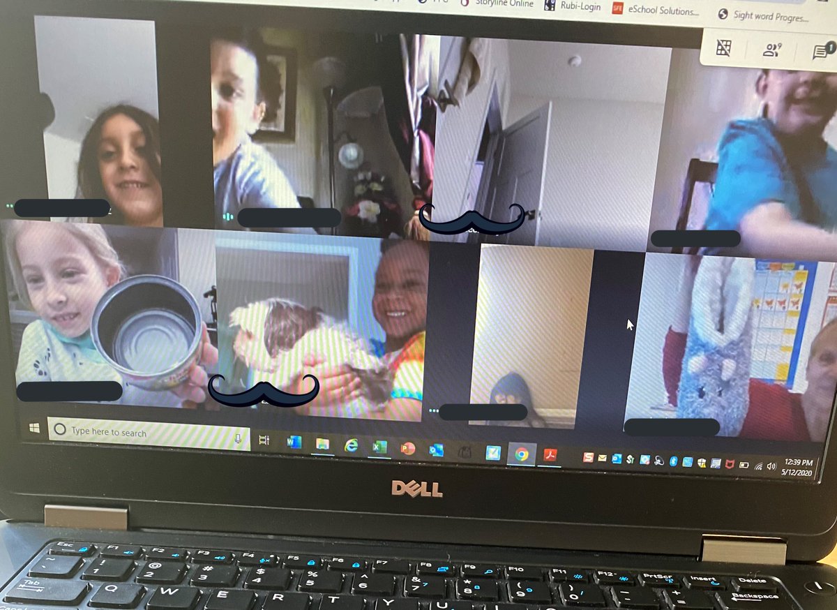 kindersteacherr's tweet photo. We had a great time doing a scavenger hunt during our whole group meeting today! 😂 @Herndon_ES #somethingshiny #somethingcold #somethingsmelly #distancelearning https://t.co/XDbfkkA54C