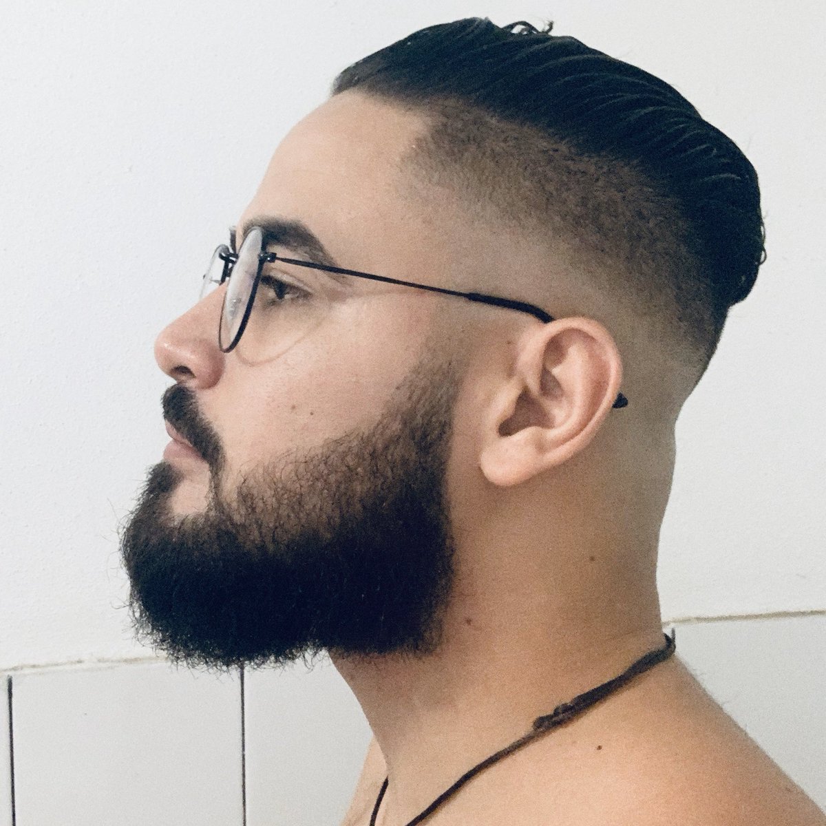 lm4989's tweet photo. Cuando toca toca... y tocó. 
#NewCut &amp; #BeardCheck 💈 https://t.co/chuHPHKiC4