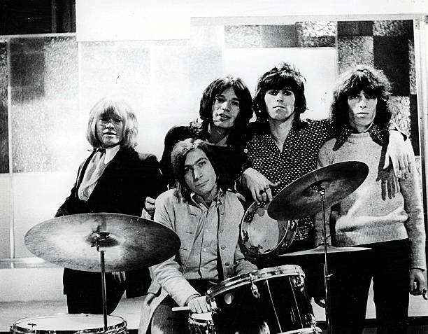 crockpics's tweet photo. The Rolling Stones, 1969. Photo from Getty Images. https://t.co/RYZA5MoBG1