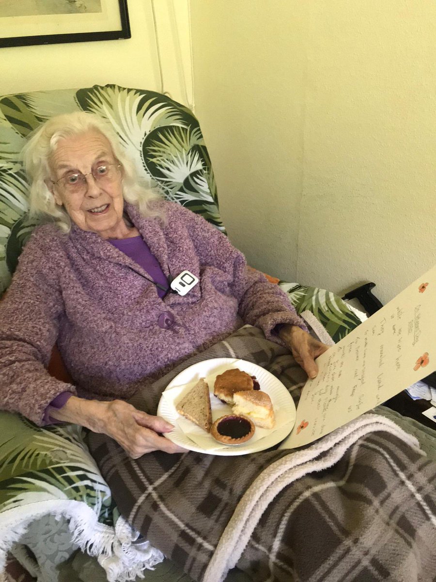 BluebirdCareTN's tweet photo. In the first of a few VE Day posts, today we are pleased to share a photo of customer Shirley enjoying her cream tea 🌈 along with a personalised poem ❤️ https://t.co/6mOdVQr4tx