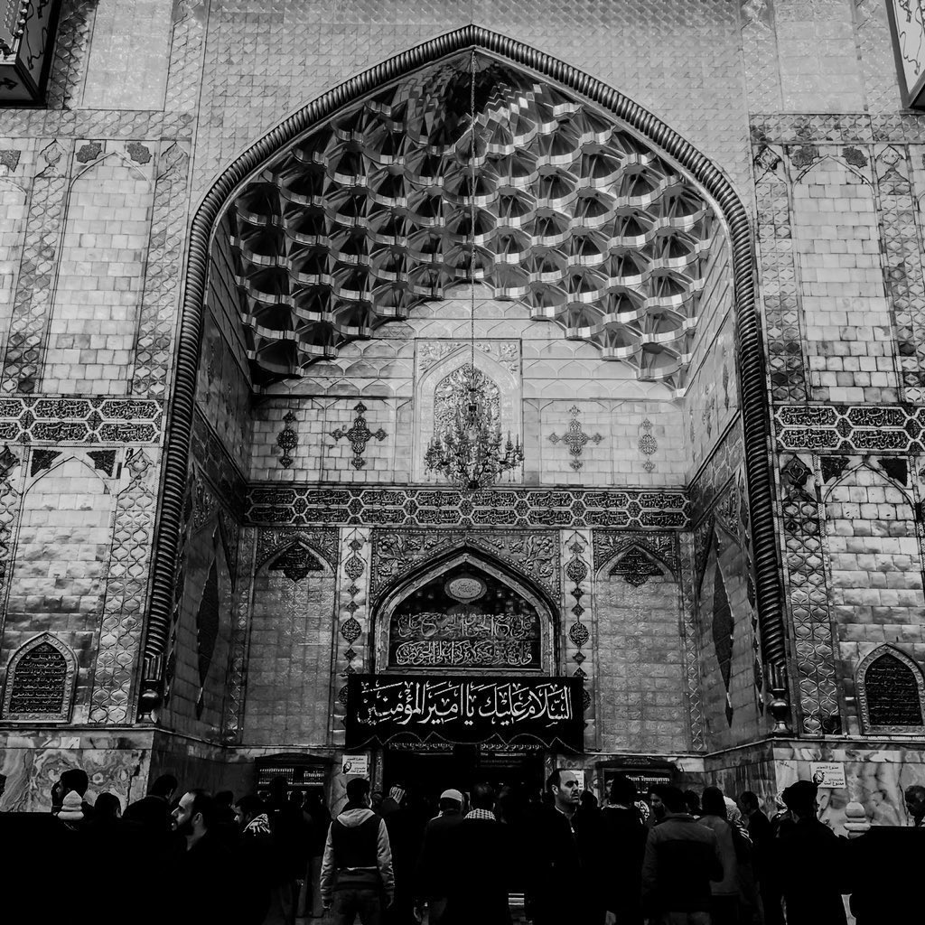 Hussain_ali_15's tweet photo. تهّــدمت والله اركان الهدى ⚫️🥀.

#ياعلي https://t.co/GUM2iFNuYO