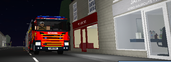HertsliveR's tweet photo. It's a nice calm night tonight for all the emergency services within the town of Hertfordshire. Thank you for keeping the public safe during this Lockdown. Make sure you sneeze into your arm wash your hands for 20 seconds and keep your 1.5 to 2 metre distancing from each other. https://t.co/D1UQIVx6LV