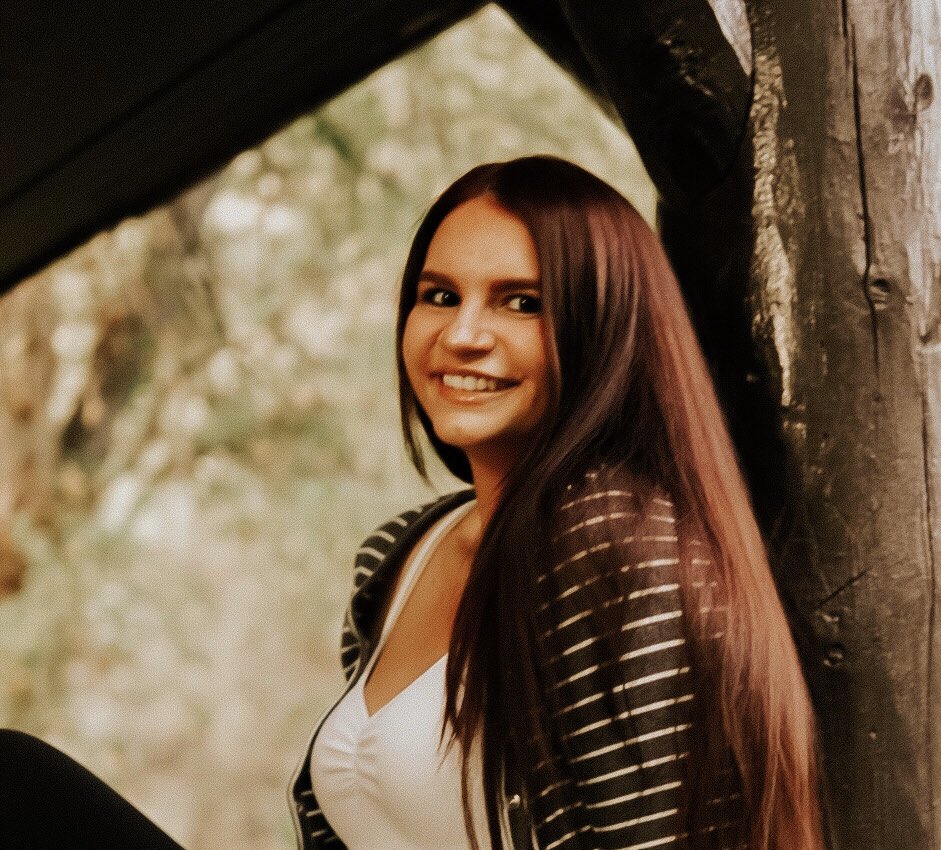 HannahGeezy's tweet photo. <3 https://t.co/DKNU1GnwBW