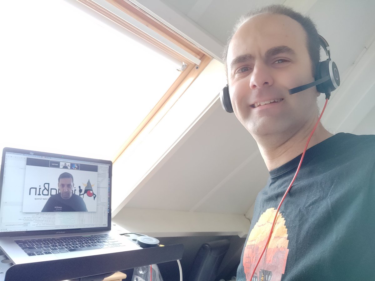mthmulders's tweet image. Mandatory speaker selfie, couple of minutes before #javaBin meet-up on @graalvm! See you at java.no/online in a few minutes!