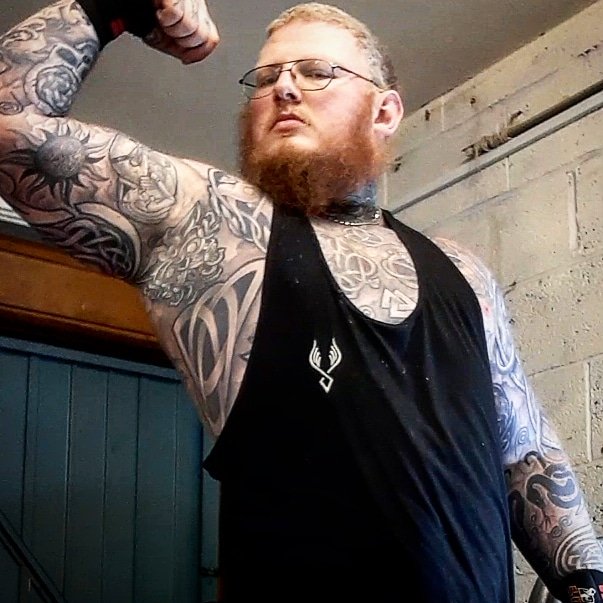 BigAlDevlin's tweet photo. Boom
#pecasaurusrex #pecasaurus #workout #homegym #devlin #gym #gymaddict #gymaholic #gymlifestyle #gymlife #motivation #fitnessmotivation #weightlifting #beastmode #viking #tattooed #tattoo #inkedmen #inkedlife #alternative #inkedup #ink #tattoomodel #inked #beef #beefy #arms https://t.co/V0utxJzZ08