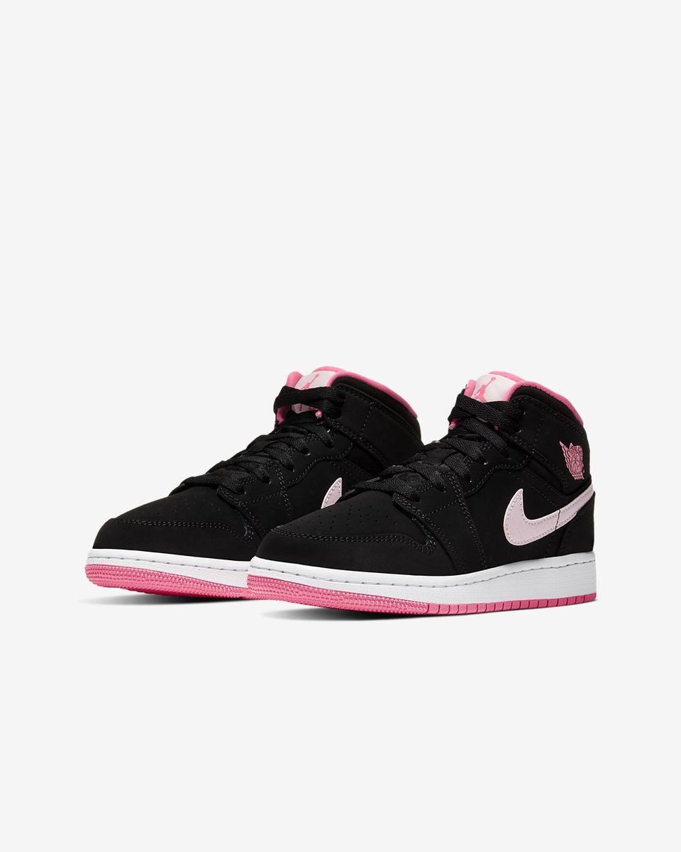 jordan 1 black digital pink