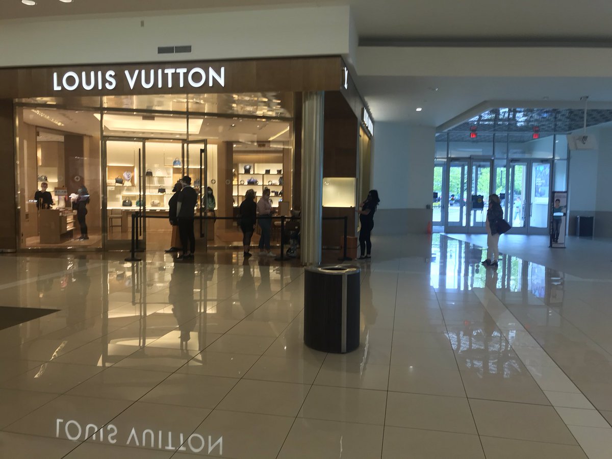 Louis Vuitton Cincinnati Kenwood store, United States