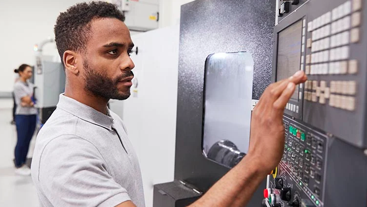 SME_MFG's tweet photo. Certifications validate your knowledge and help you advance in your career. Gain the credentials that you need - from Lean principles to additive manufacturing. #Mfgcertifications #MfgTraining https://t.co/5MYquPgbmb https://t.co/ZZ7Mo8q8tg