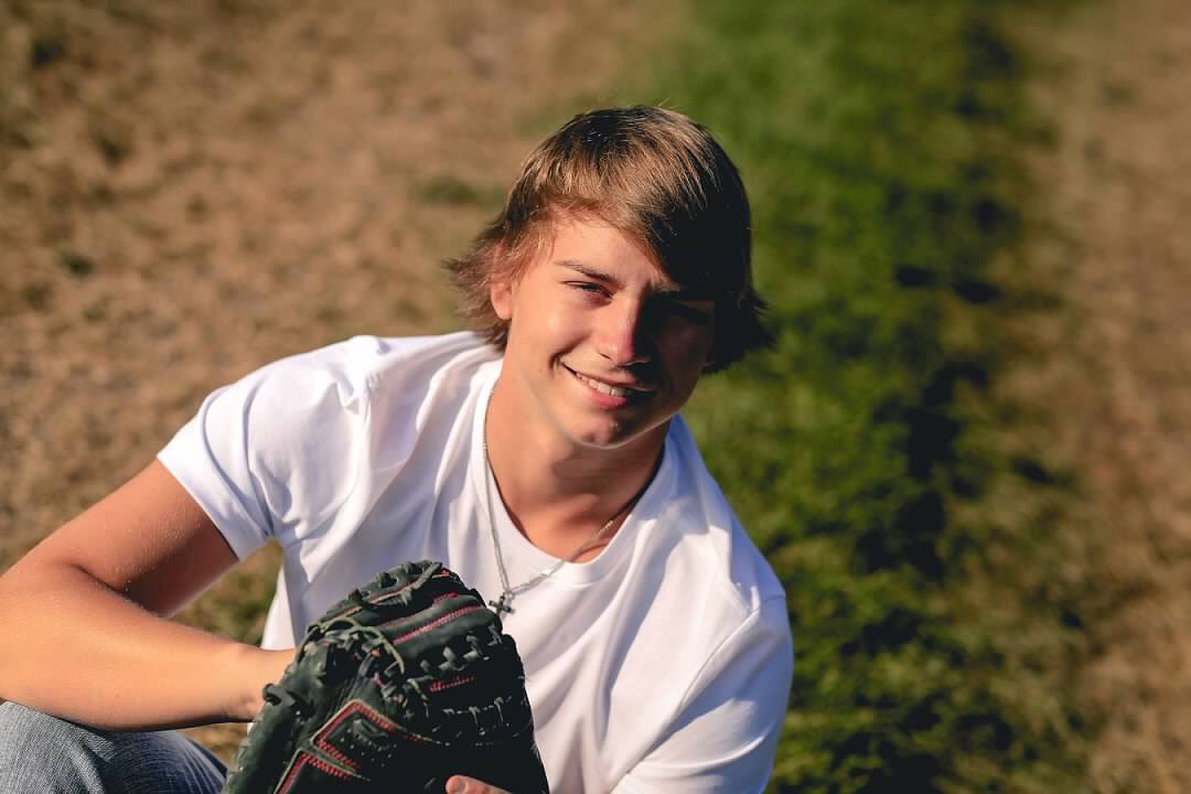PostmaJill's tweet photo. HAPPY 19th BIRTHDAY Colby! @capostma 
If you have a moment today blow up this kid’s 📲 with birthday wishes! 🎉🎈🎁
He was supposed be celebrating his birthday and graduation all in the same week but Covid19 took that away. Well it can’t take your birthday!!!  #classof2020 https://t.co/8S7gvvP6ih