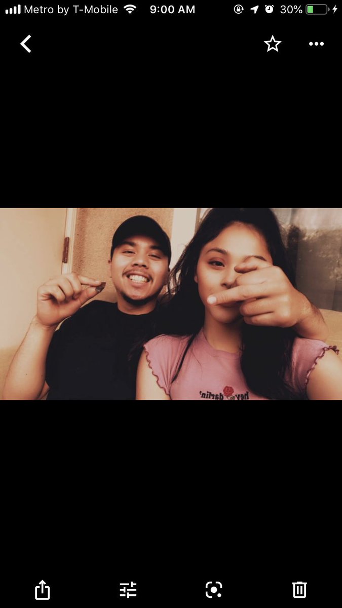hennycocaine14's tweet photo. The causes to ALL my headaches but I know he got my back till the end 🤞🏽 https://t.co/a5mfEFz3YQ