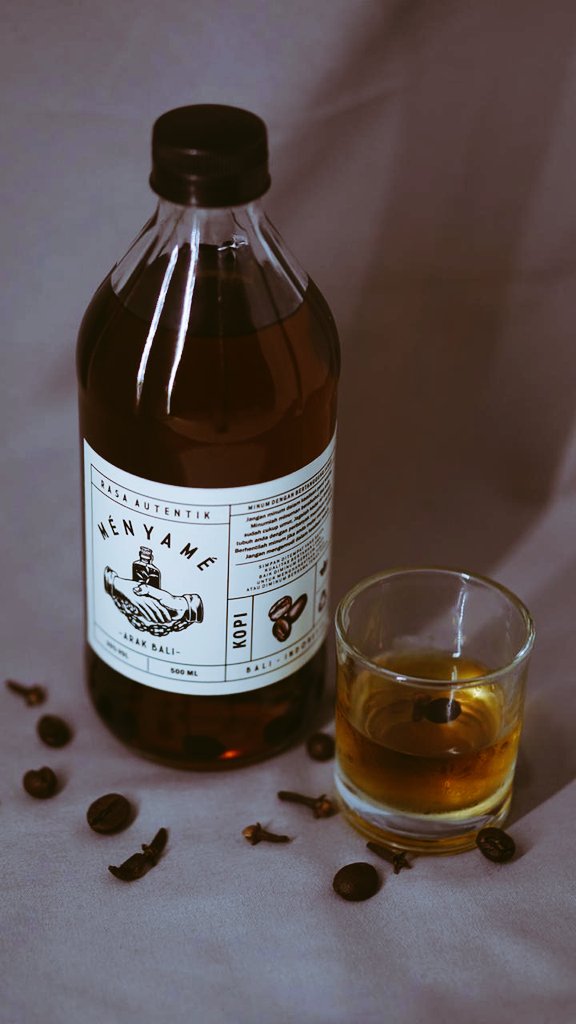 ucok_olok's tweet image. Aman? Beberapa sektor sih aman. Income masuk sih masuk, tapi, lebih besar "outcome" dari "income". Tapi ya tapi..
Cara survive-nya jadi saling bantu gitu. You punya produk, ai foto, produk you kita nikmati bersama. #supportwhosupportyou lah sistemnya. Suksma jik @AdithBantat