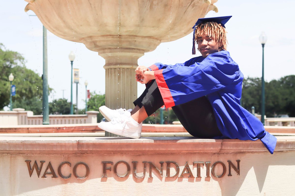 Antonio Scott tweet media