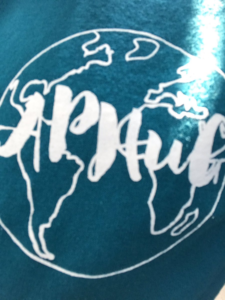 thakkar_kavin's tweet photo. Good luck #SCNaphug students! With teachers like @SCNPetersen and @Mrs_VDS, you got this. It's your time to shine. #scnaphugAlum #notthebean https://t.co/IBHUY8zdJs